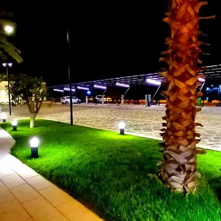 Nicare * بورتو إمبيدوكْلي